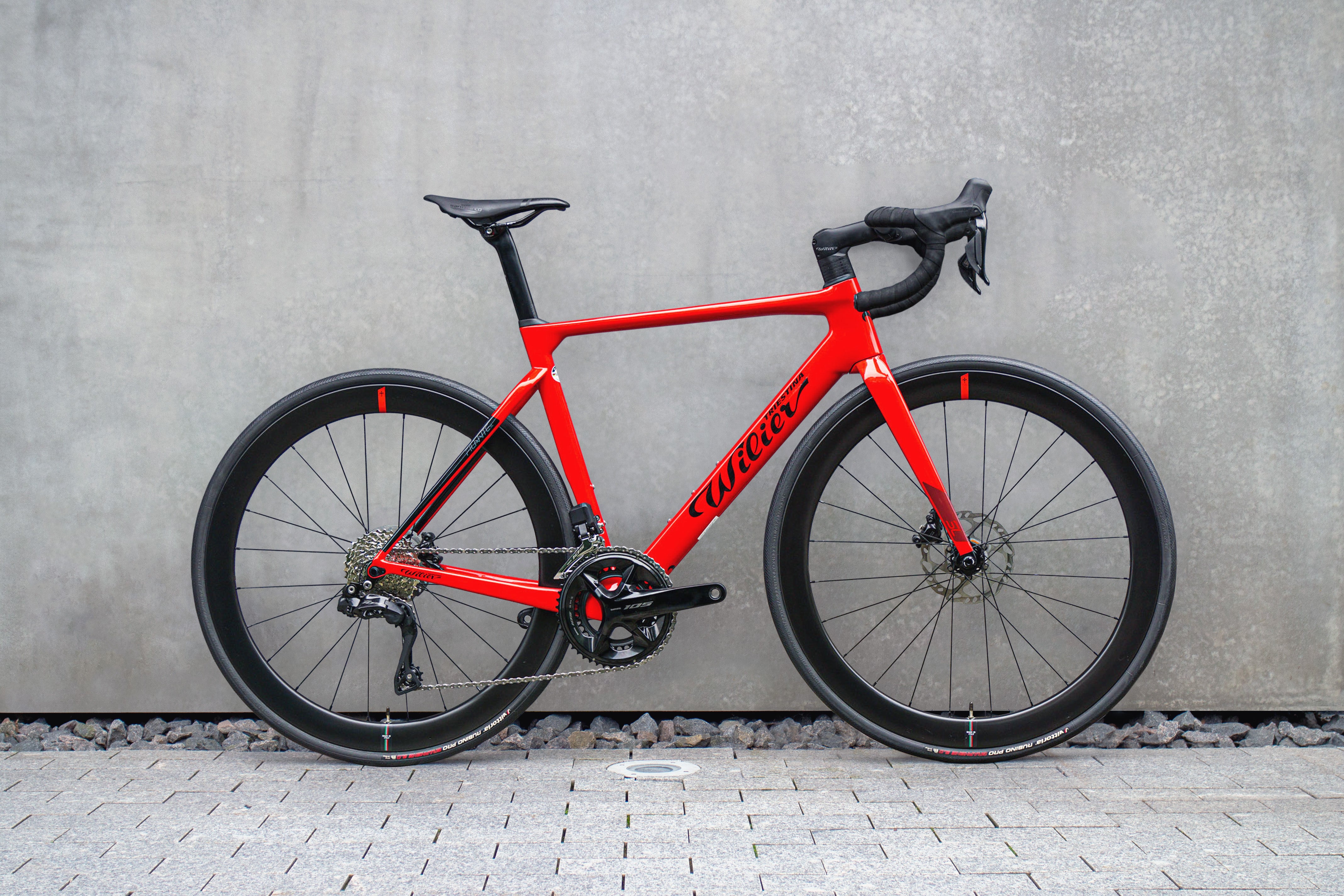 Wilier Filante SL 105 Di2 / Red