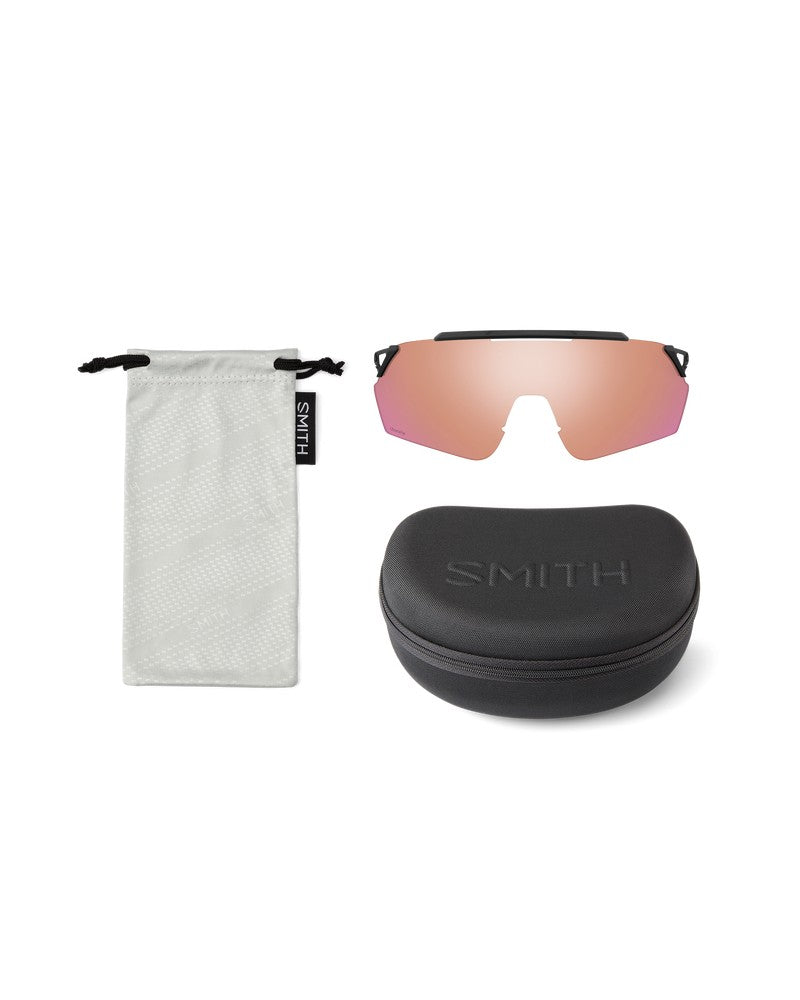 Akiniai Smith RUCKUS / Matte Black + ChromaPop Red