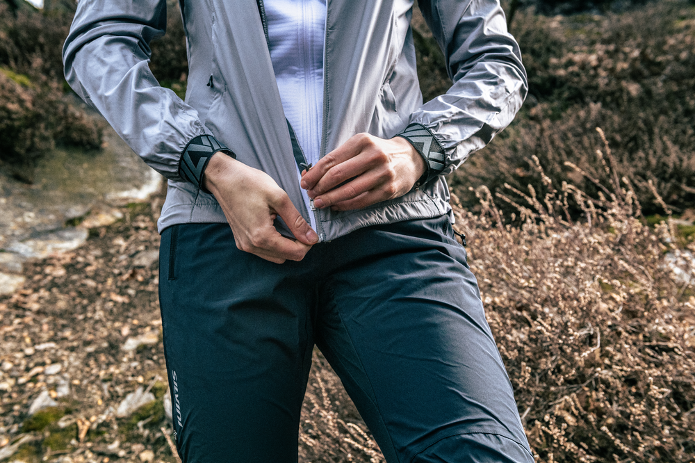 Moteriška striukė Silvini Vetta / Grey